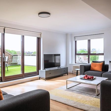Monarch House - Serviced Apartments - Kensington Лондон Екстер'єр фото