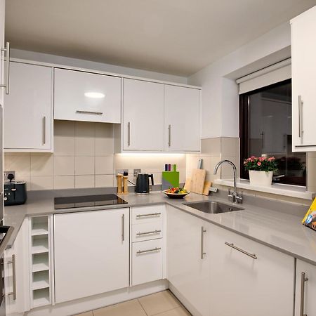 Monarch House - Serviced Apartments - Kensington Лондон Екстер'єр фото
