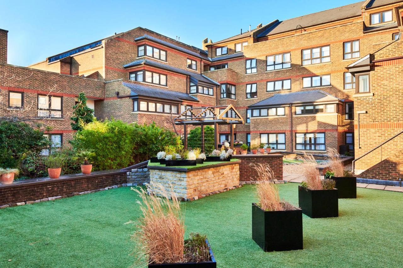 Monarch House - Serviced Apartments - Kensington Лондон Екстер'єр фото