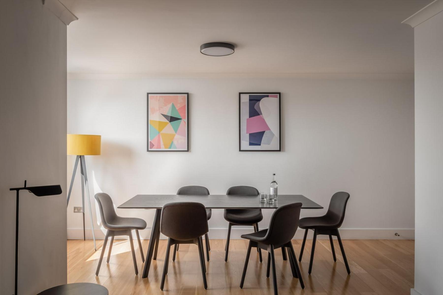Monarch House - Serviced Apartments - Kensington Лондон Екстер'єр фото