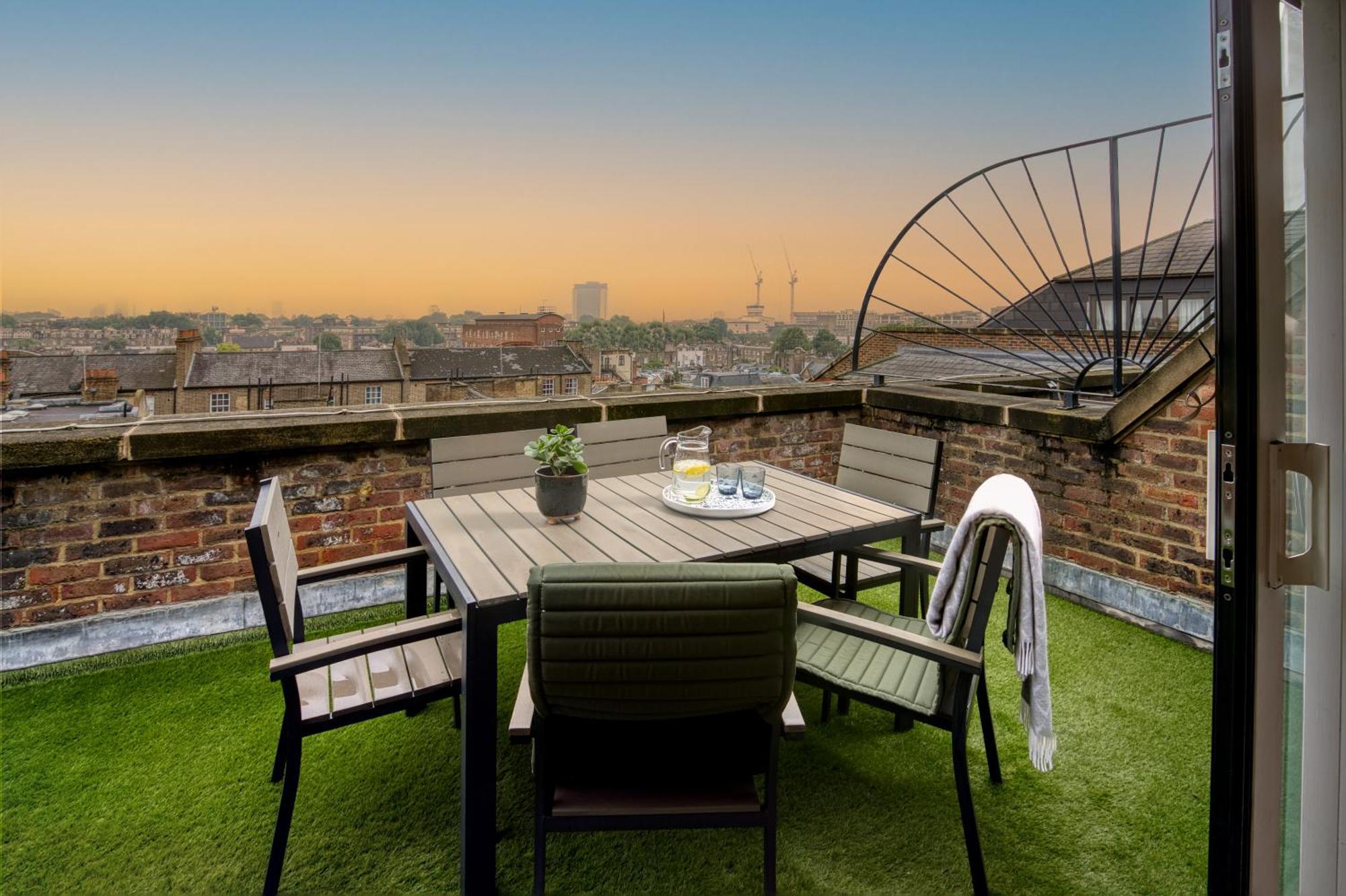 Monarch House - Serviced Apartments - Kensington Лондон Екстер'єр фото