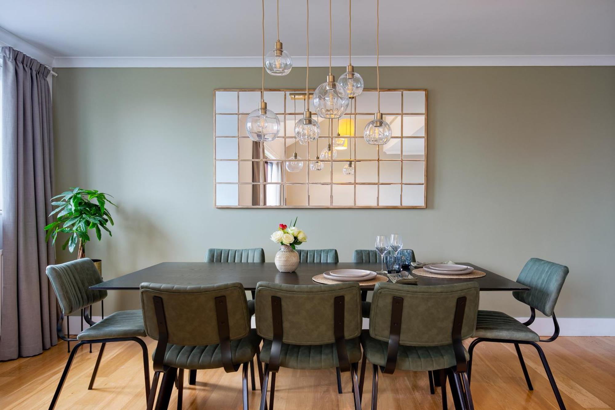 Monarch House - Serviced Apartments - Kensington Лондон Екстер'єр фото