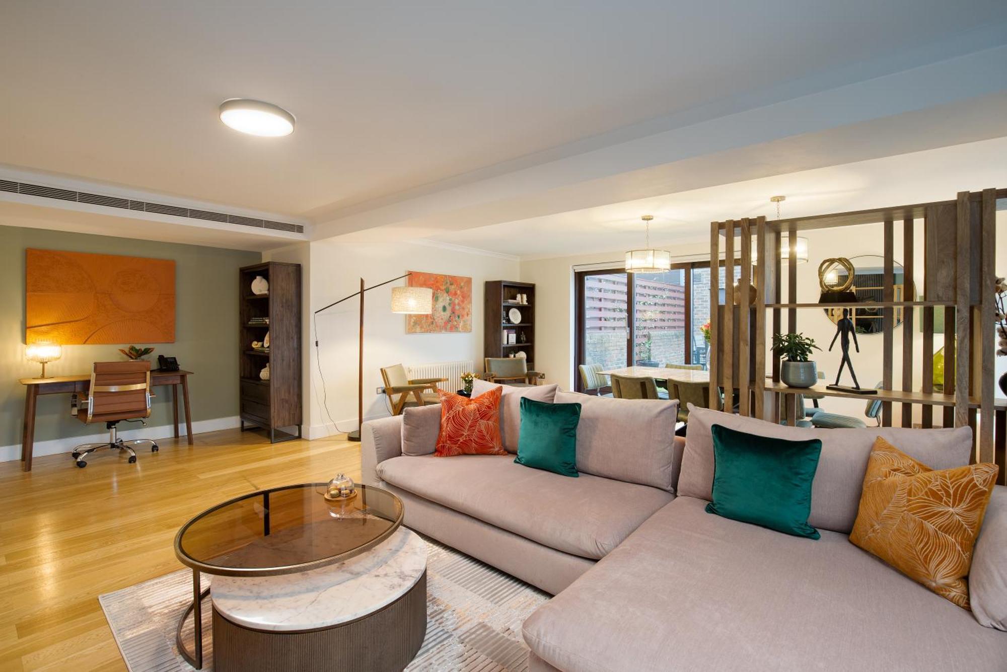 Monarch House - Serviced Apartments - Kensington Лондон Екстер'єр фото