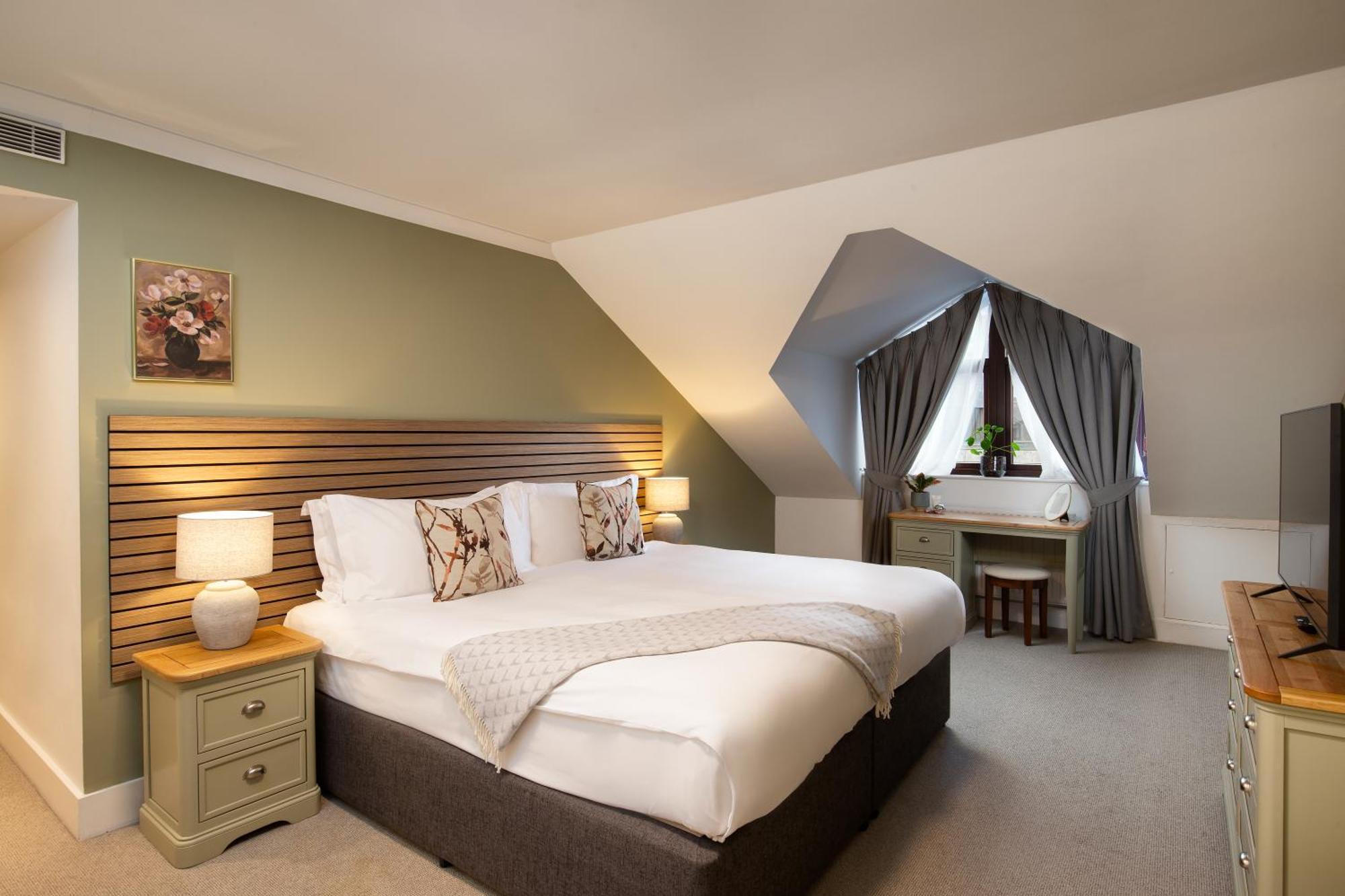 Monarch House - Serviced Apartments - Kensington Лондон Екстер'єр фото