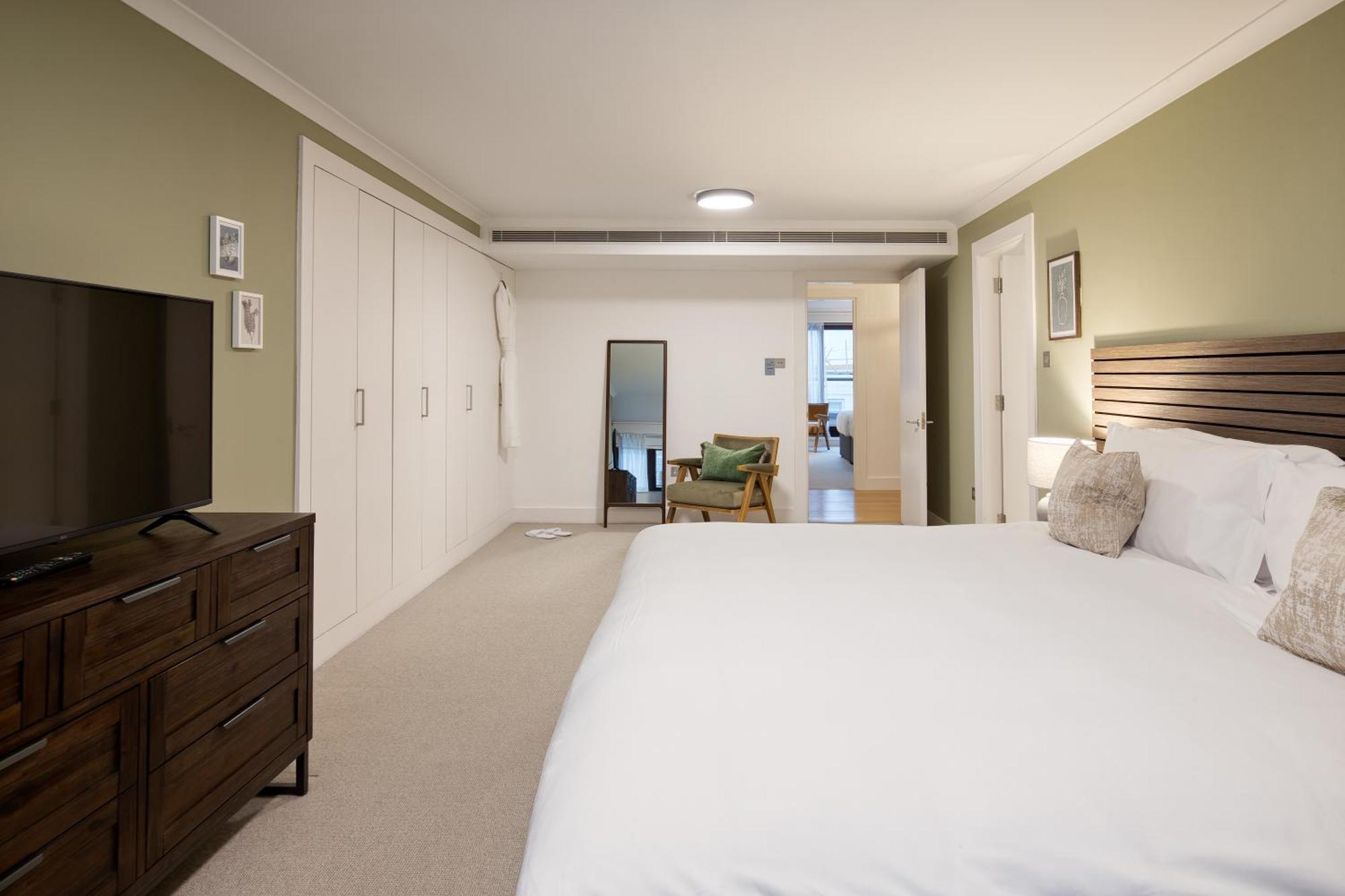 Monarch House - Serviced Apartments - Kensington Лондон Екстер'єр фото